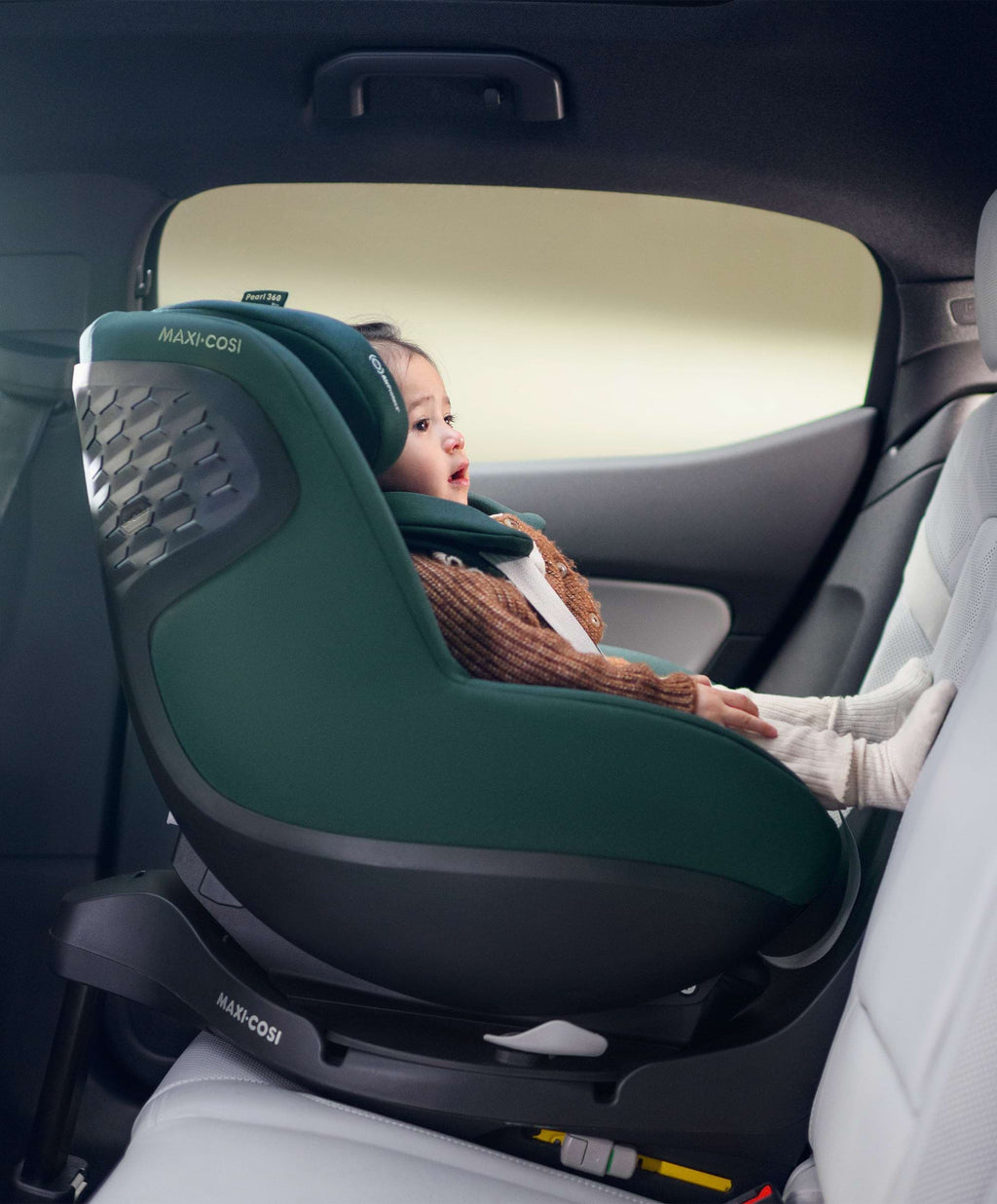 Maxi-Cosi Pearl 360 Pro Car Seat - Authentic Black
